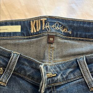 Kut from the Kloth Women's Straight Leg Jeans - Medium Blue